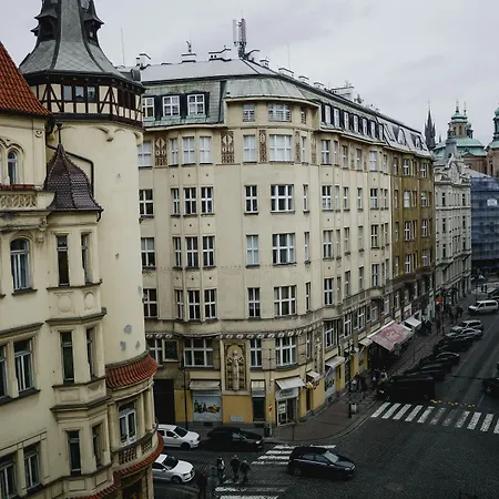 High Heaven Lägenhet Prag