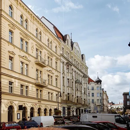 High Heaven * Prague