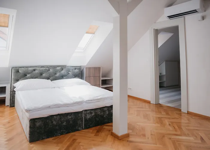 High Heaven Apartment *